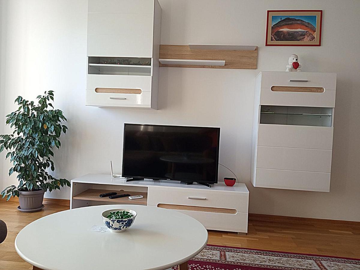 Aga Apartman Podgorica Exteriör bild